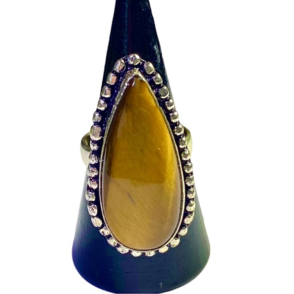 NWT Tiger's Eye Gemstone in a Handmade 925 Stamped Ring (6) - Picture 1 of 7